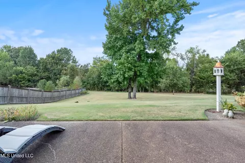 4733 W Robinson Loop, Olive Branch, MS 38654 photo 41
