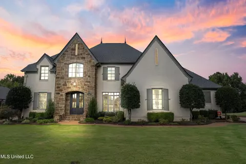 4733 W Robinson Loop, Olive Branch, MS 38654 photo 3