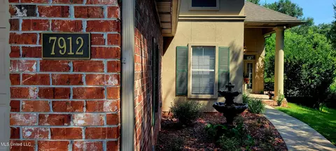 7912 Ewa Ct, Diamondhead, MS 39525