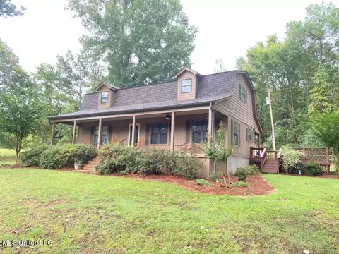 85 Linwood Rd, Senatobia, MS 38668