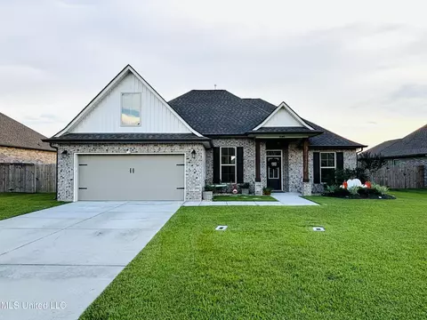 16380 Millsaps Ave, Gulfport, MS 39503