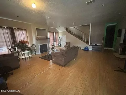 403 Margin St, Grenada, MS 38901 photo 4