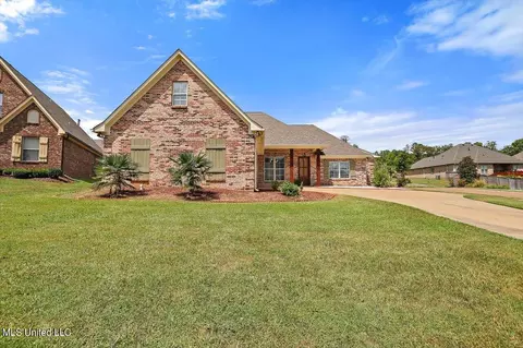 400 Kirkland Cv, Brandon, MS 39047