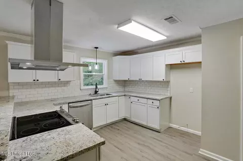 Other - 1724 Plantation Blvd, Jackson, MS 39211 photo 1 of 9