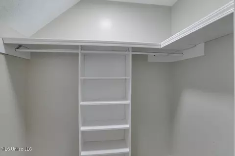Other - 1724 Plantation Blvd, Jackson, MS 39211 photo 8 of 9