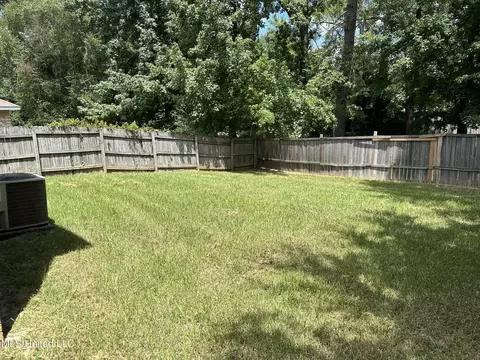 Exterior - 106 Windchase Dr, Brandon, MS 39042 photo 3 of 3
