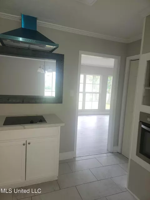 2880 Oak Forest Dr, Jackson, MS 39212 photo 7