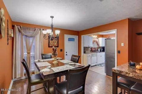Dining - 3 Watersview Cv, Jackson, MS 39212 photo 1 of 2