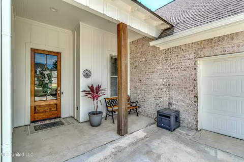 Exterior - 201 Baleigh Dr, Canton, MS 39046 photo 6 of 13
