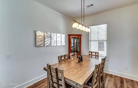 Dining - 201 Baleigh Dr, Canton, MS 39046 photo 1 of 3
