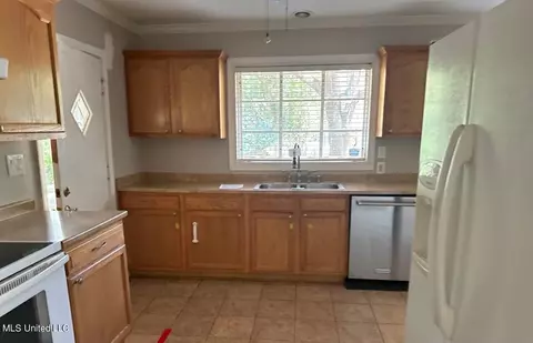 1002 Parkwood Pl, Jackson, MS 39206 photo 2