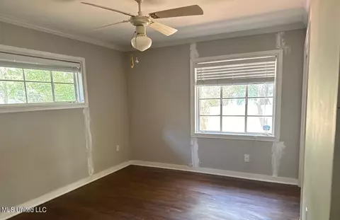 1002 Parkwood Pl, Jackson, MS 39206 photo 8