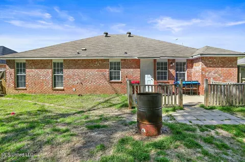 Exterior - 156 Cedar Spring Cir, Pearl, MS 39208 photo 3 of 4