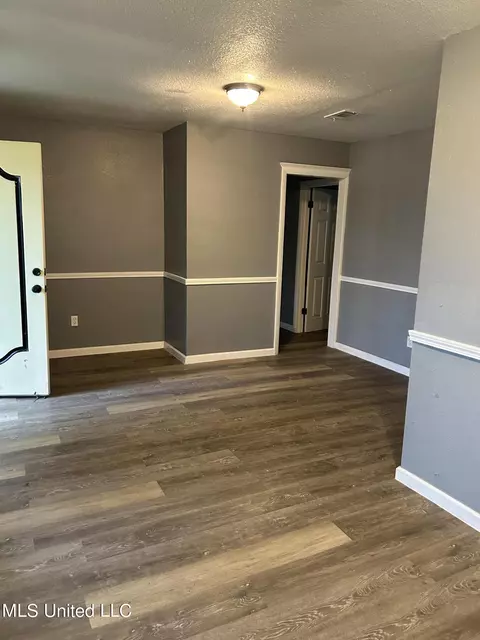 4519 Community Ave, Moss Point, MS 39563 photo 2