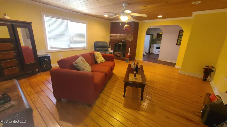 Other - 547 Singleton St, Canton, MS 39046 photo 4 of 9
