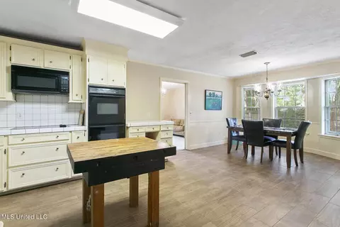 469 Cheyenne Ln, Madison, MS 39110 photo 8