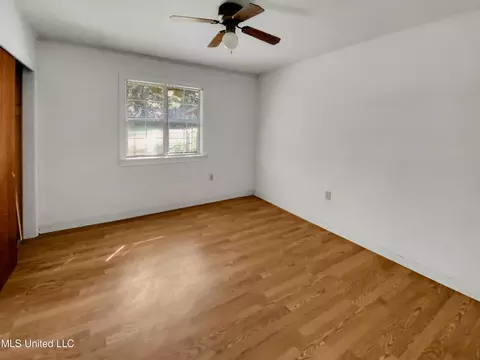Bedroom - 101 Welton Rd, Carthage, MS 39051 photo 4 of 4