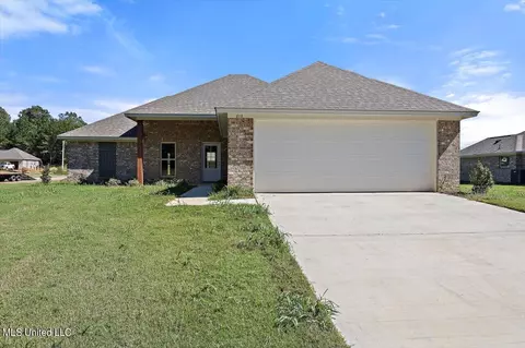 Exterior - 212 Jasmine Cove Cir, Brandon, MS 39042 photo 3 of 3