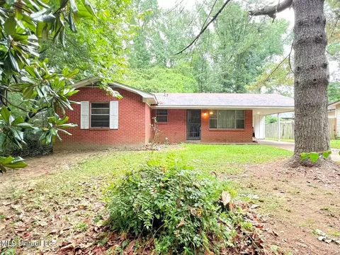 9204 Haleville St, Southaven, MS 38671