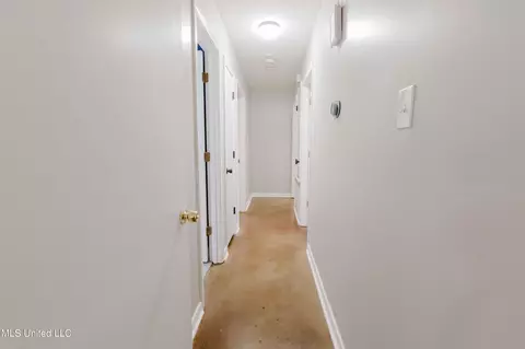 Entry Way - 119 Long Meadow Rd, Brandon, MS 39042 photo 2 of 2