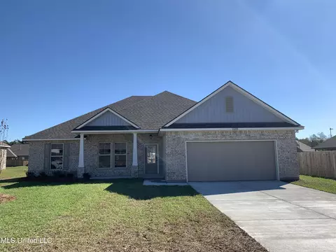10280 Caroline Dr, Gulfport, MS 39503
