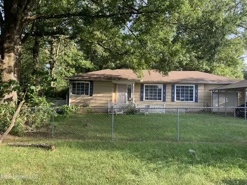 1335 Marydale Dr, Jackson, MS 39212