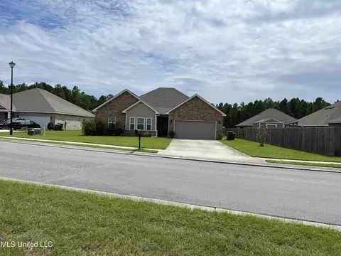 18257 Big Leaf Dr, Gulfport, MS 39503