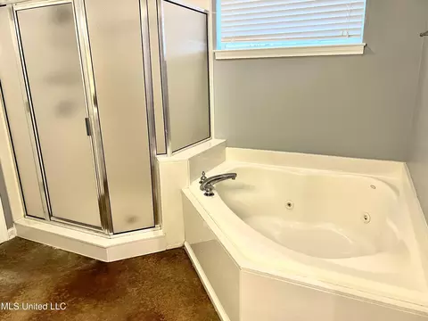1282 Ivy Dr, Hernando, MS 38632 photo 12