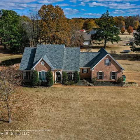 1282 Ivy Dr, Hernando, MS 38632 photo 2