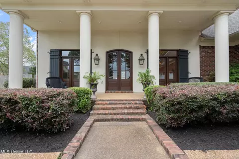 Exterior - 1817 Danas Cv, Hernando, MS 38632 photo 2 of 9