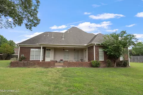 Exterior - 1817 Danas Cv, Hernando, MS 38632 photo 5 of 9