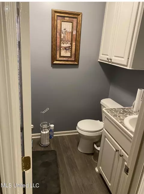 Bath - 127 Davis Ave, Canton, MS 39046 photo 1 of 3