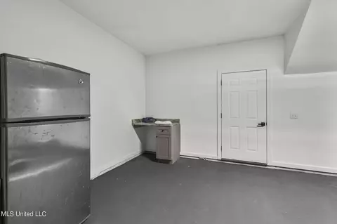 Other - 560 Bay Pointe Cir, Brandon, MS 39047 photo 15 of 32