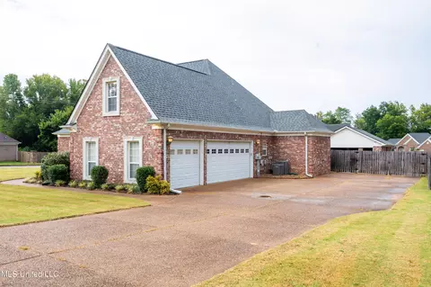 Other - 890 Lindsey Cv, Hernando, MS 38632 photo 2 of 8