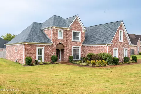 Exterior - 890 Lindsey Cv, Hernando, MS 38632 photo 2 of 5