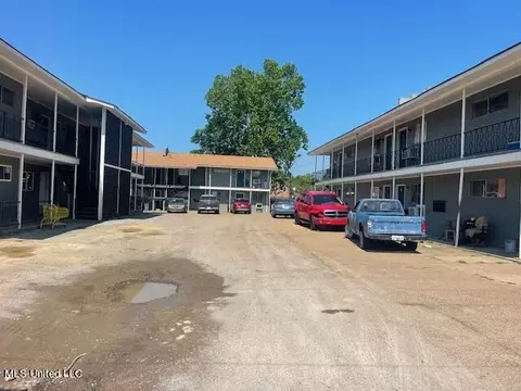 515 Bloom St, Jackson, MS 39202 photo 2