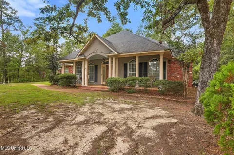 1580 Davis Rd, Terry, MS 39170 photo 2