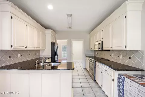 112 Cambridge Dr, Madison, MS 39110 photo 12