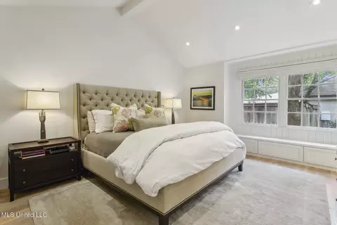 Bedroom - 2016 Douglass Dr, Jackson, MS 39211 photo 1 of 4