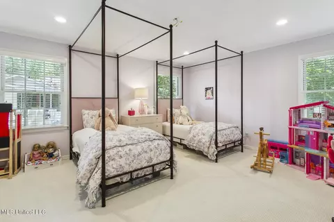Bedroom - 2016 Douglass Dr, Jackson, MS 39211 photo 3 of 4