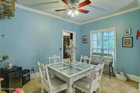 Dining - 102 Savoy Park, Madison, MS 39110 photo 1 of 4