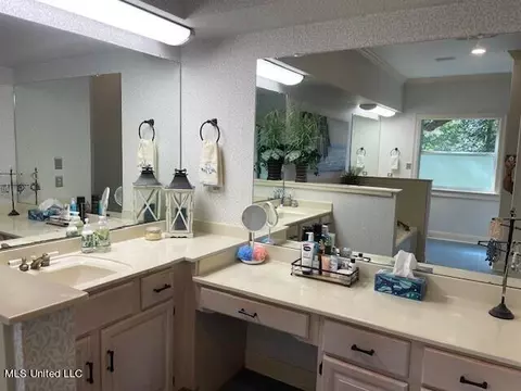 Bath - 7828 Loa Pl, Diamondhead, MS 39525 photo 6 of 6
