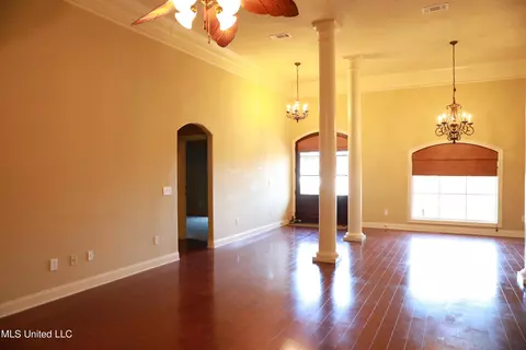 323 Cornerstone Dr, Brandon, MS 39042 photo 3
