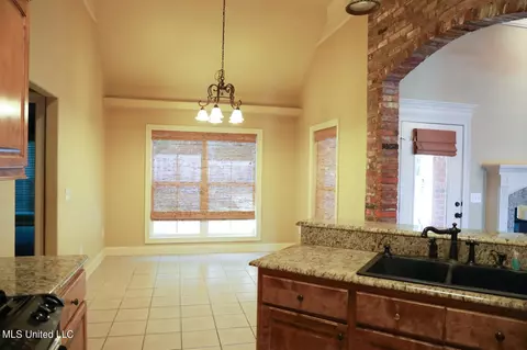 323 Cornerstone Dr, Brandon, MS 39042 photo 17