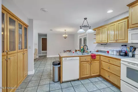 Kitchen - 1 Chloe Ct, Long Beach, MS 39560 photo 4 of 4