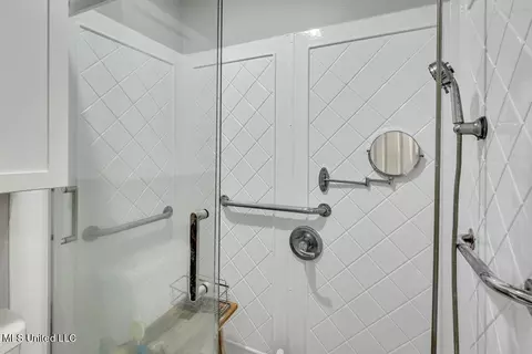 Bath - 1 Chloe Ct, Long Beach, MS 39560 photo 2 of 3