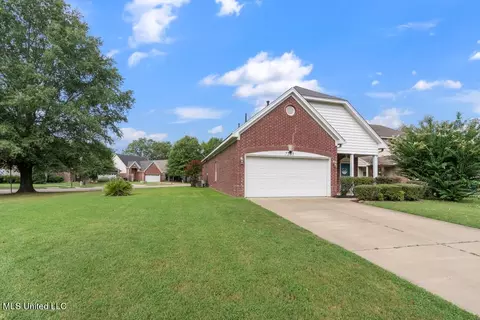7283 Red Maple Dr, Olive Branch, MS 38654 photo 3