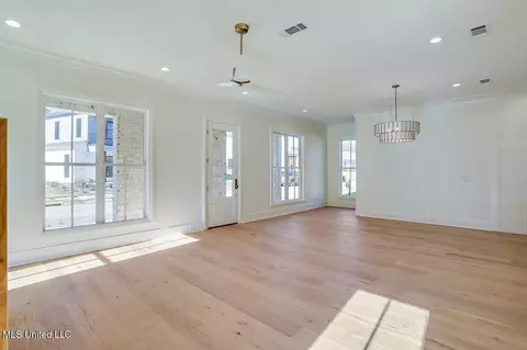 100 Parish St, Madison, MS 39110 photo 6