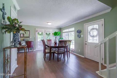 Dining - 7318 Ahi Dr, Diamondhead, MS 39525 photo 1 of 5