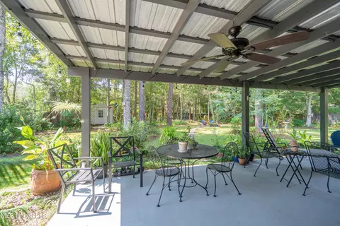 Exterior - 7318 Ahi Dr, Diamondhead, MS 39525 photo 6 of 18